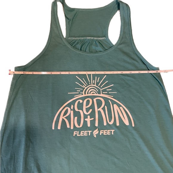 Rise + Run flowy tank - Picture 3 of 4